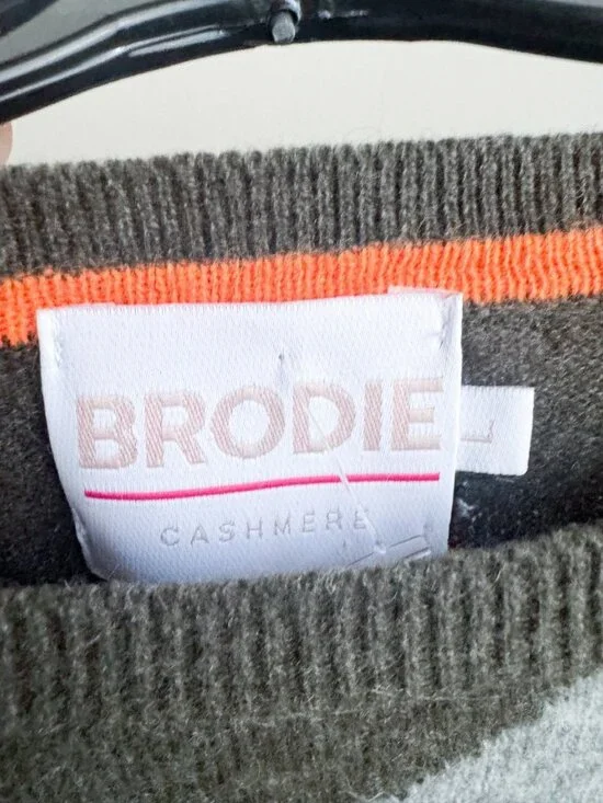 Brodie Cashmere Camo Print 100% Cashmere Sweater L - Picture 8 of 8